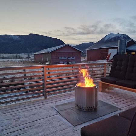 Arctic Lodge Tromvik With Jacuzzi Tromsø Kültér fotó